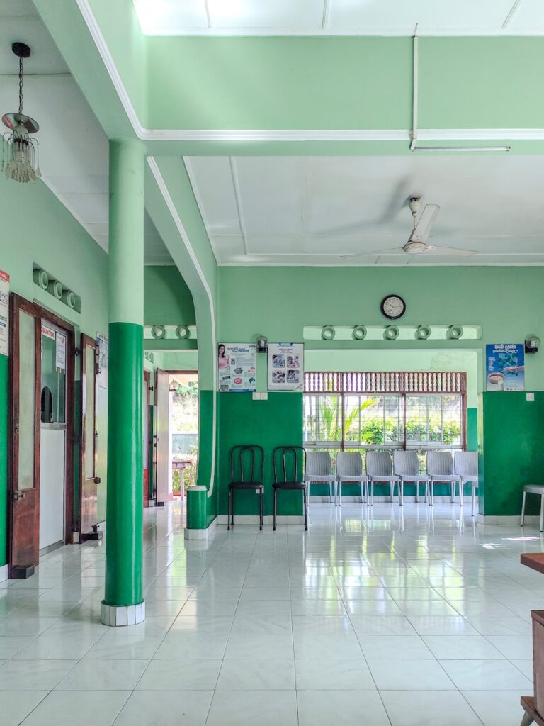 Best 5 Online Home Décor Schools 1 a room that has a bunch of chairs in it