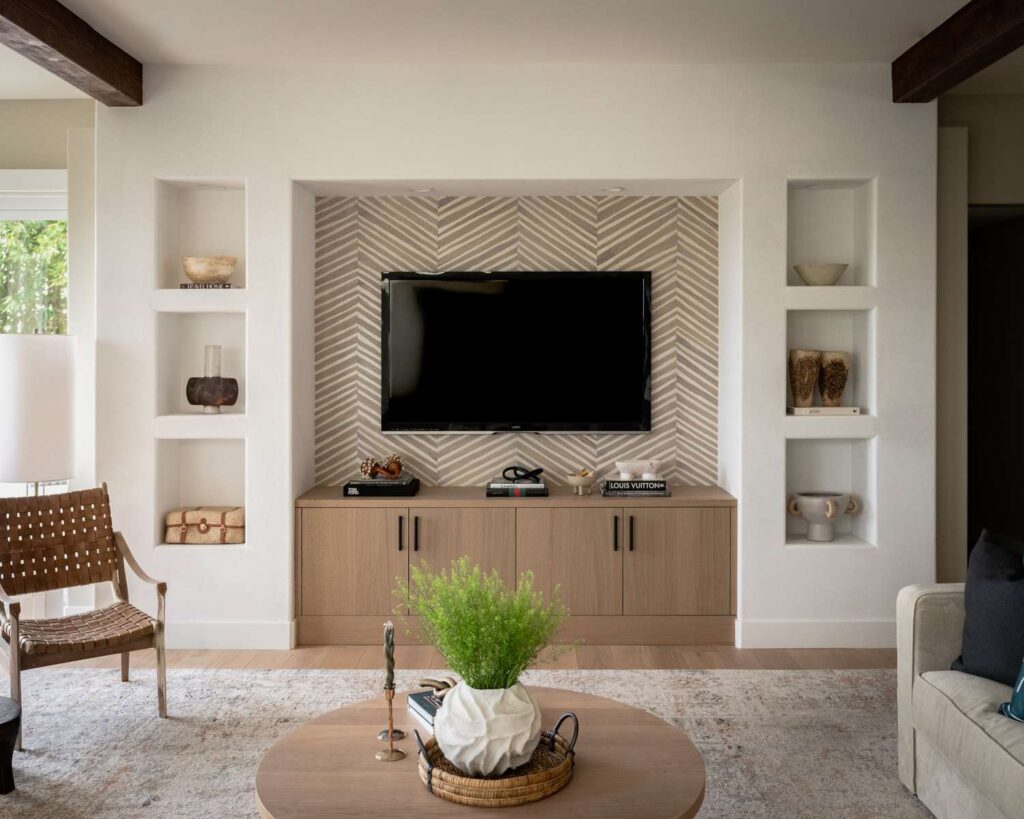 RanchoEncinitasTreehouse LivingRoom26 f9da4d2f0e8343dcbb4f70591b878636